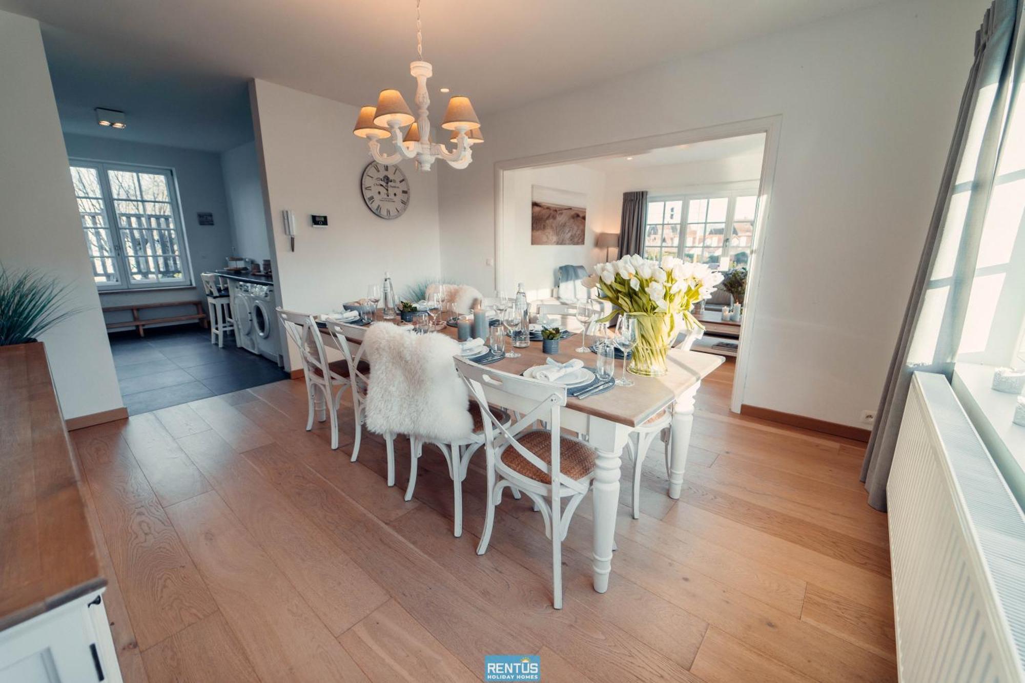 Villa Promenade - Luxuriously Apartment For 8 People Ньивпорт Экстерьер фото