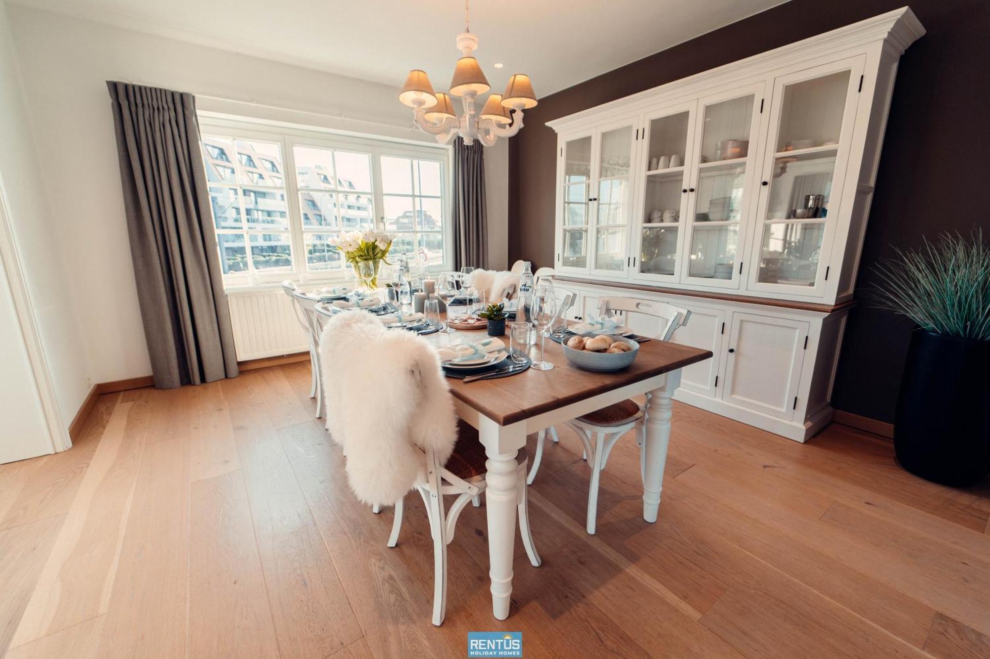 Villa Promenade - Luxuriously Apartment For 8 People Ньивпорт Экстерьер фото
